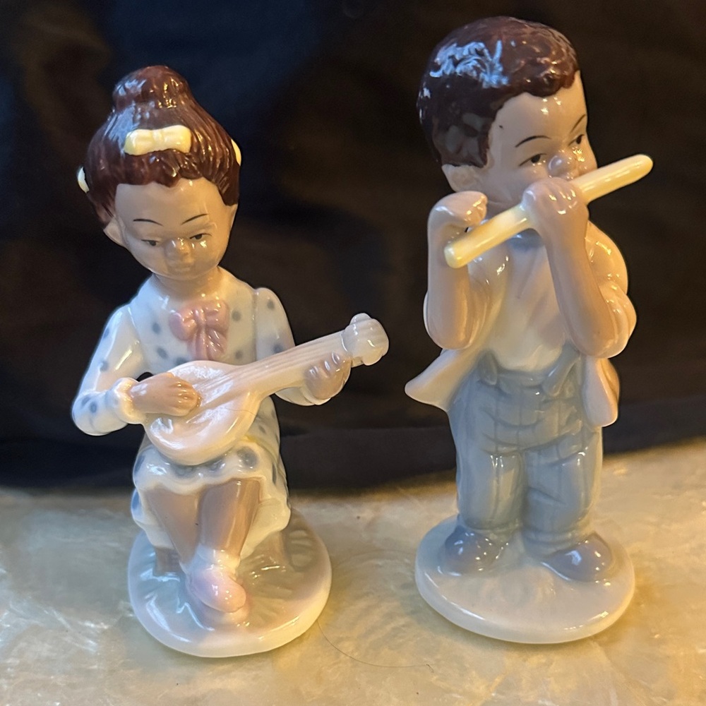 Charming Musician Figurines